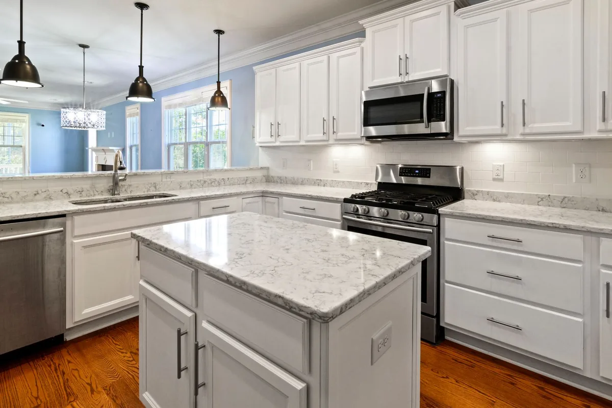 Filth & Squalor Cleanup in Wilton Manors, FL
